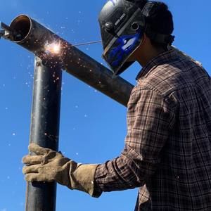 Meet your Posher, Fernando